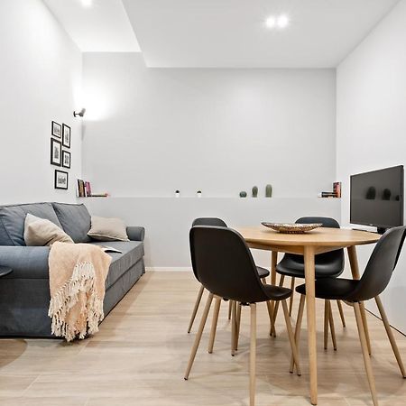 בולוניה Piazza Maggiore White Apartment מראה חיצוני תמונה